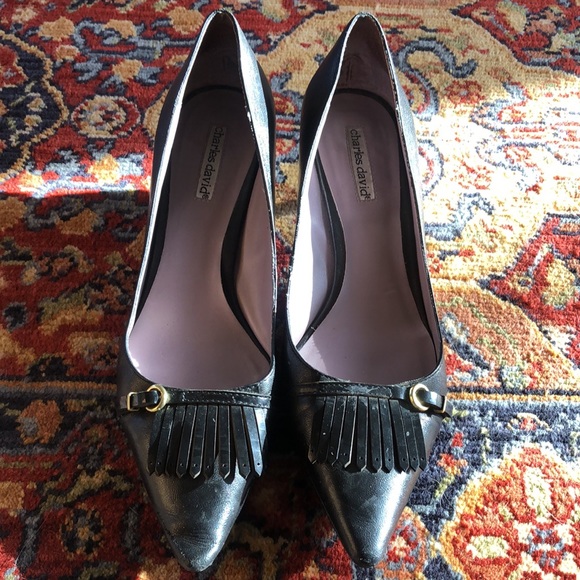 Charles David kitten heel tasseled pumps - Picture 2 of 4